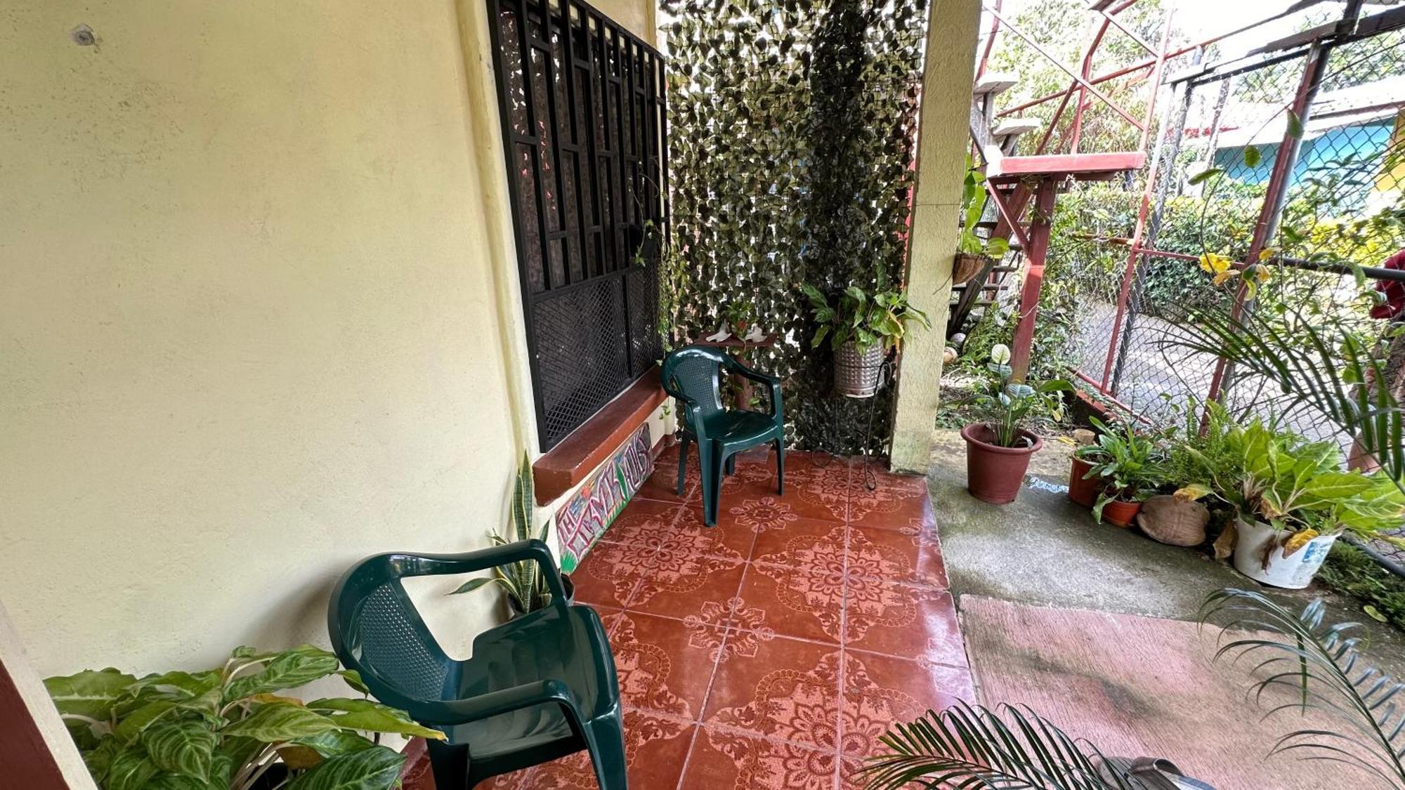 The Corner House Apartment Tortuguero Exterior photo
